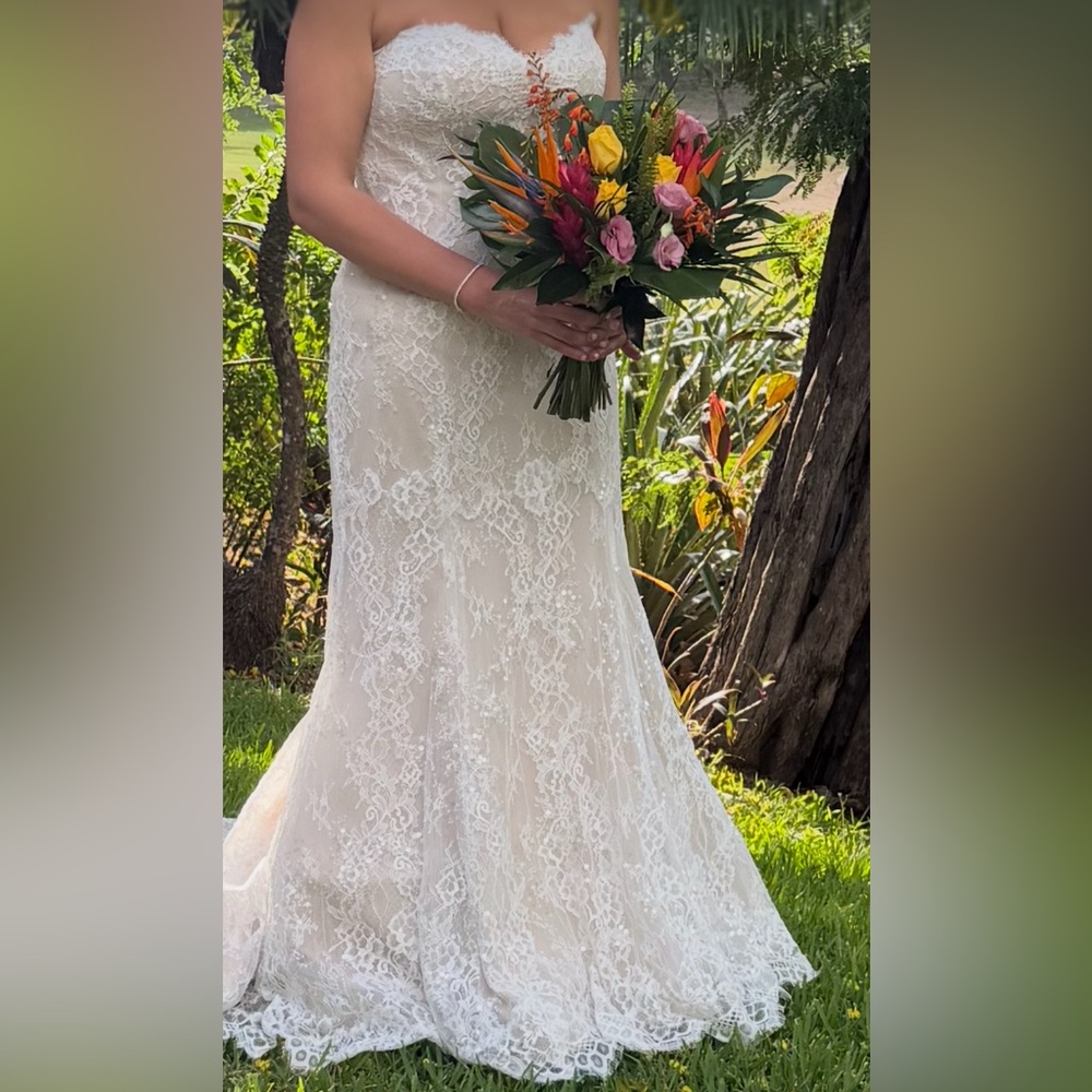 Elegant Lace Strapless Wedding Dress - WTOO by Watters (Maribel)